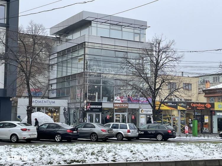 Proprietar,inchiriez spatiu comercial deosebit, ultracentral 100 mp - 1