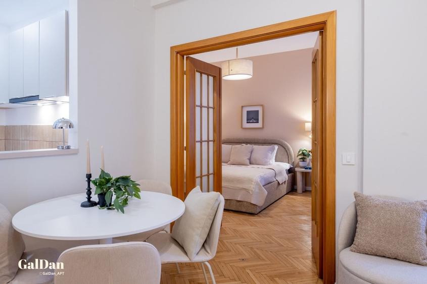 Apartament cu 2 camere, mobilat în Universitate