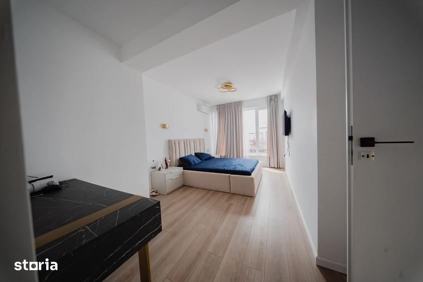 Casă cu 4 camere cu Teren 300 Mp în Tunari