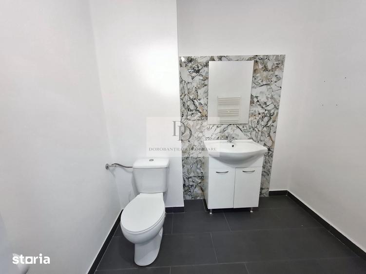 Casă cu 5 camere cu Teren 10 Mp în Central