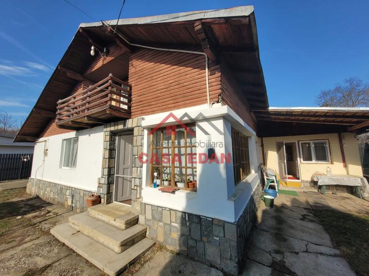 Casă individuală cu 4 camere cu Teren 446 Mp în Breaza