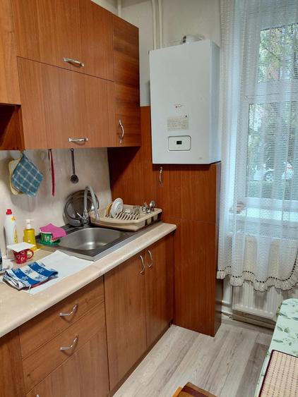 Apartament cu 2 camere semidecomandat în Trivale