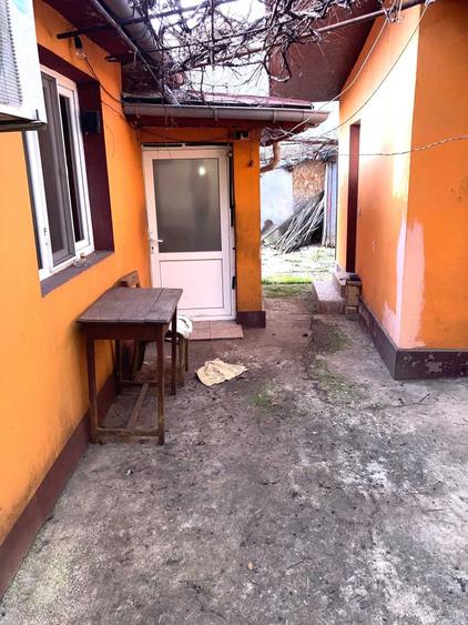 Casă cu 3 camere cu Teren 417 Mp în Prelungirea Ferentari