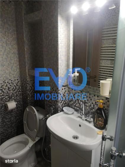 APARTAMENT CU 2 CAMERE, ETAJ INTERMEDIAR, PIATA UNIRII - 1