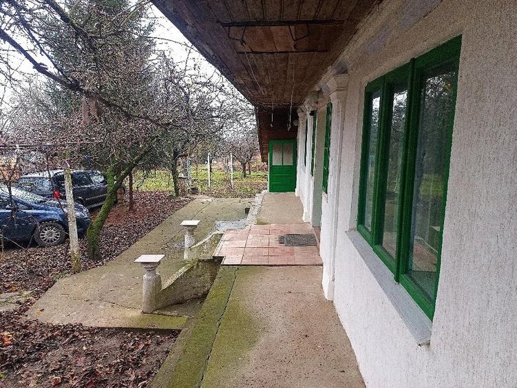 Casă cu 3 camere cu Teren 1800 Mp în Itești