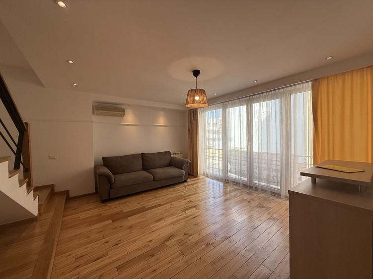 Apartament cu 3 camere decomandat, mobilat în Herăstrău
