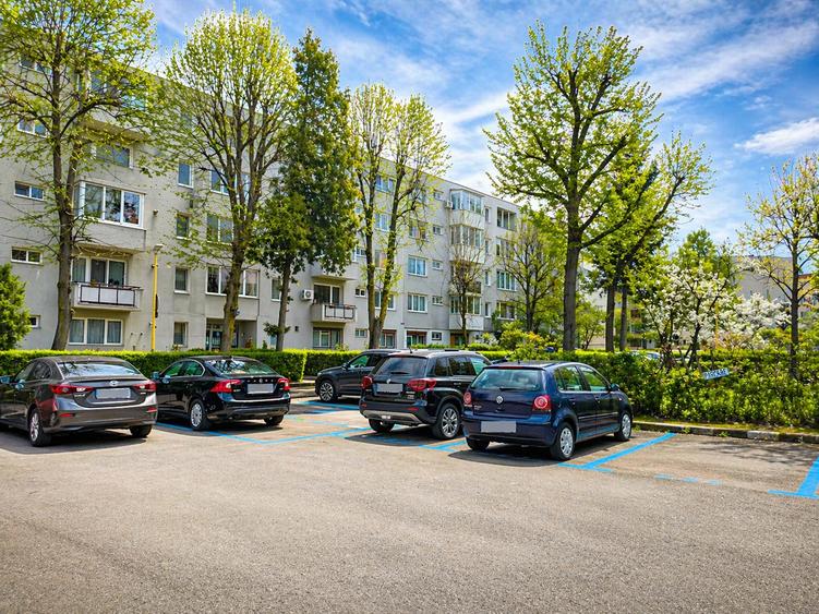 Apartament cu 2 camere semidecomandat în Gării