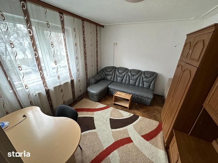 Apartament cu 3 camere în Mircea cel Bătrân