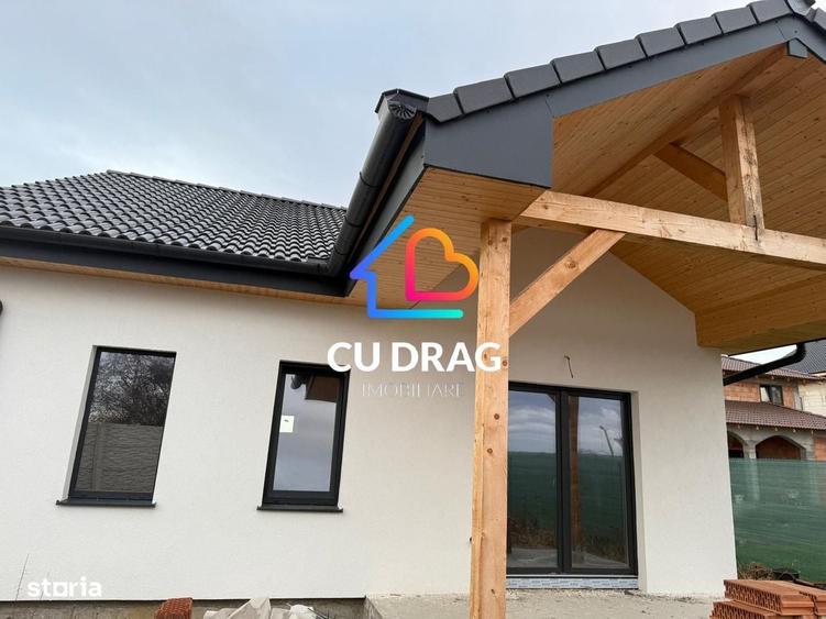 Casă cu 3 camere cu Teren 400 Mp în Cristian