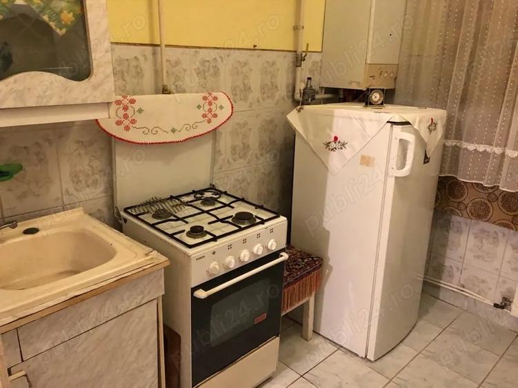 Apartament cu 2 camere semidecomandat în Central