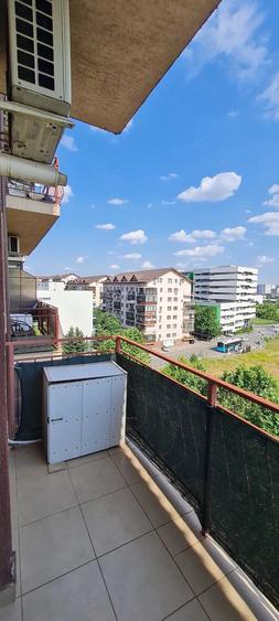 Apartament cu 2 camere semidecomandat în Roșu