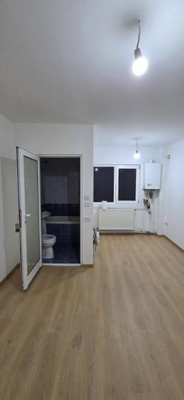 Vand apartament 1 camera, garsoniera renovata zona Aradului - 7