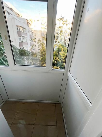 Apartament cu 2 camere semidecomandat în Lujerului