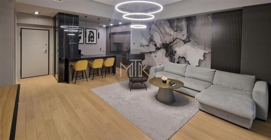 Apartament cu 2 camere decomandat, mobilat în Herăstrău