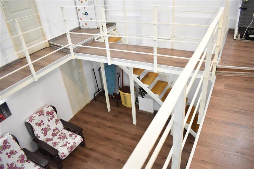 Garsonieră decomandată, mobilată în Gară