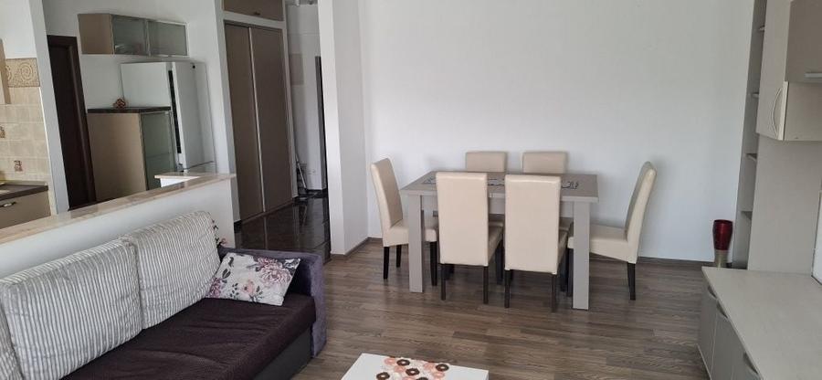 Apartament cu 2 camere decomandat în Independenței
