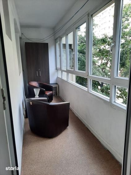 Apartament cu 2 camere semidecomandat în Cișmigiu