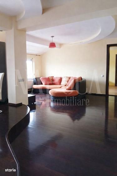Apartament cu 3 camere în Decebal
