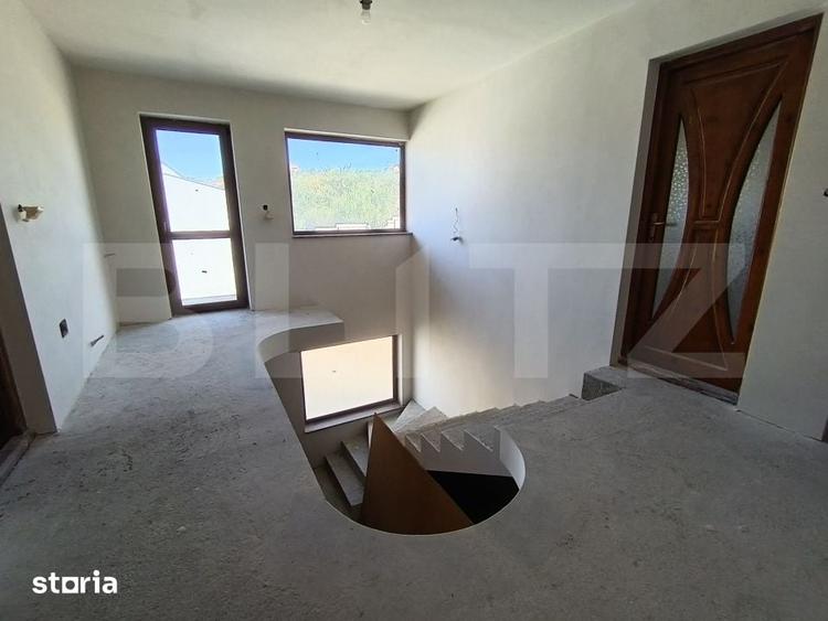 Casă cu 5 camere cu Teren 404 Mp în Central