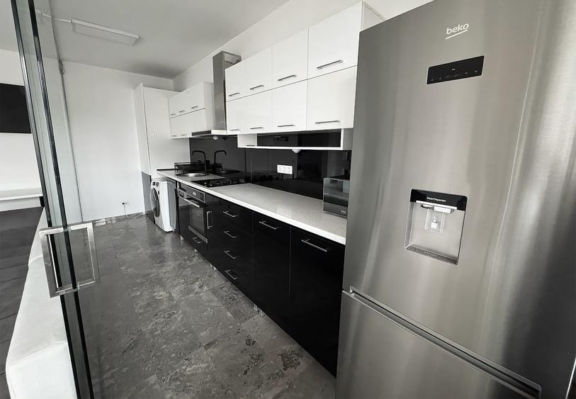Apartament cu 3 camere în Sisești