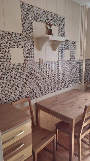 Apartament cu 2 camere semidecomandat, mobilat în Drumul Taberei