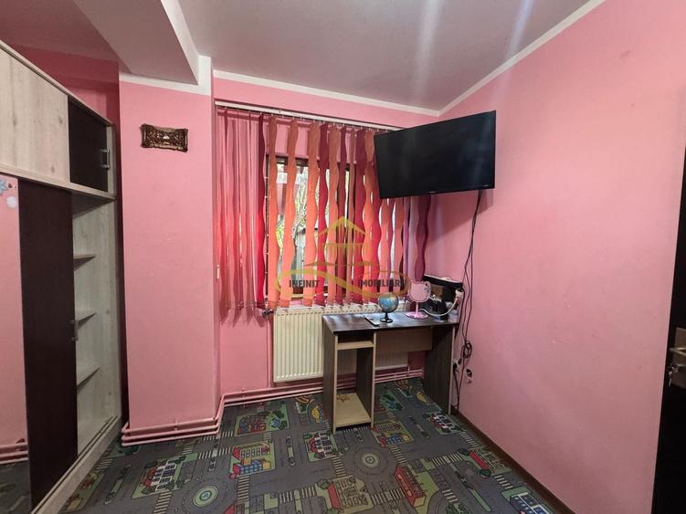 Apartament cu 2 camere decomandat, mobilat în Gherăiești