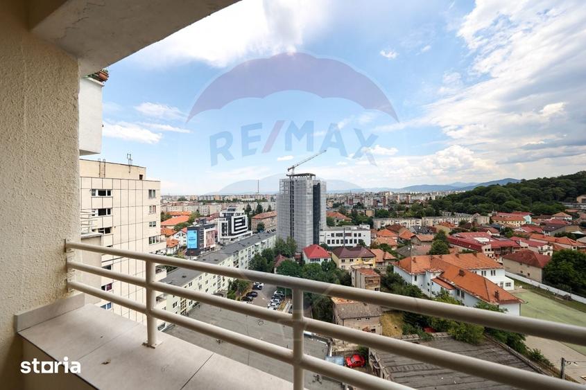 Apartament cu 4 camere în Central