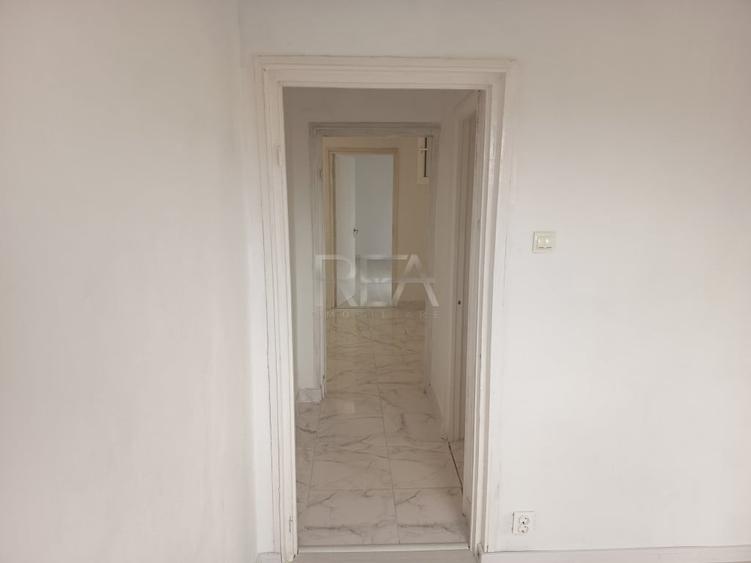 2 camere decomandat renovat Aleea Lamote?ti | Etaj 6/10 | S - 1