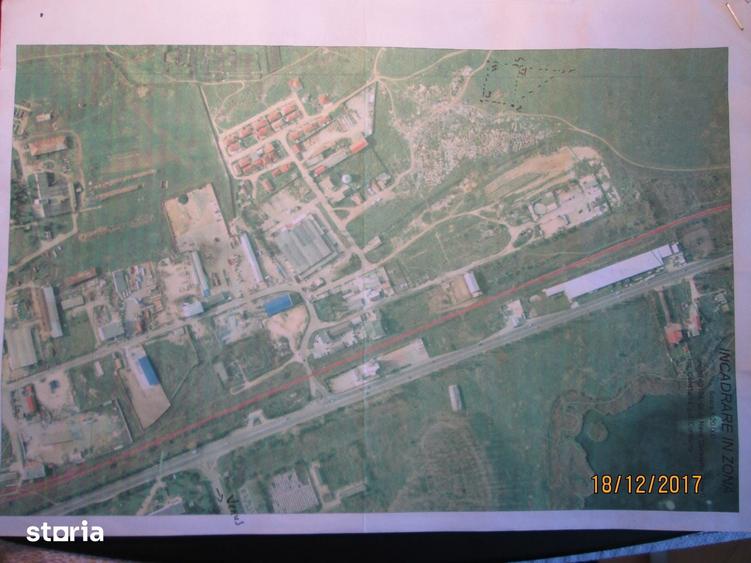 Teren de 5500 mp, în Vest