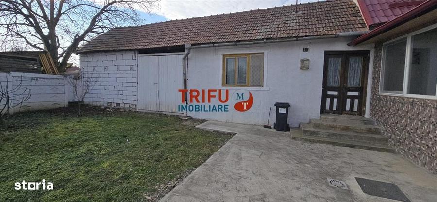 Casă cu 4 camere în Bărăbanț