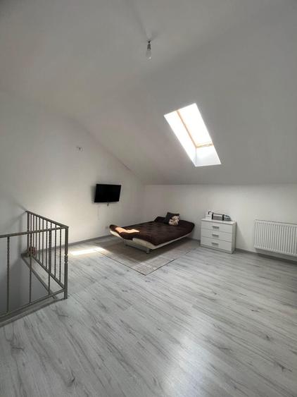 Duplex cu 4 camere cu Canalizare în Popești-Leordeni