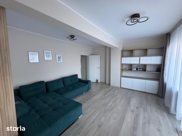 Apartament cu 2 camere decomandat în Apărătorii Patriei
