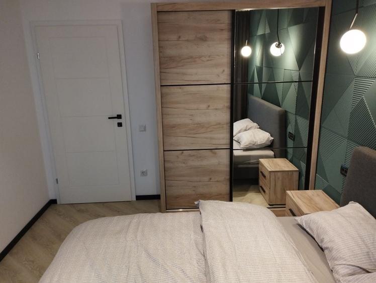 Apartament cu 2 camere semidecomandat în Horea