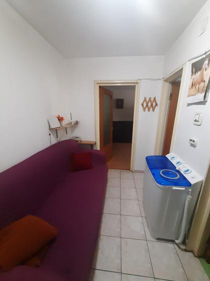 Garsonieră decomandată în Drumul Taberei