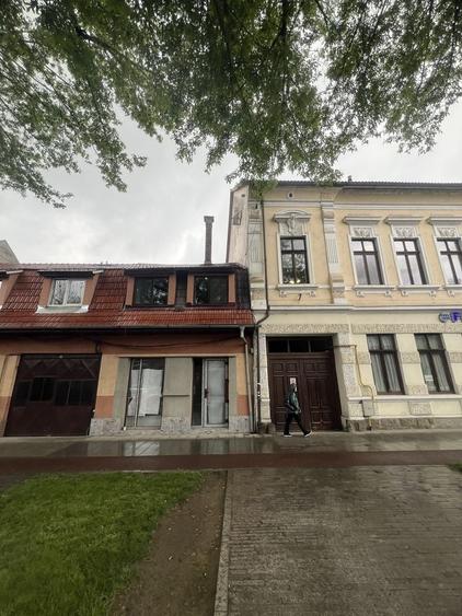 Apartament cu 2 camere decomandat în Independenței