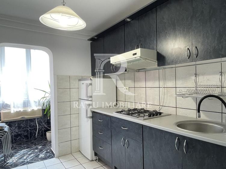 Apartament cu 2 camere decomandat, mobilat în Rogerius