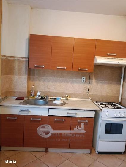 Apartament cu 2 camere semidecomandat în Ultracentral