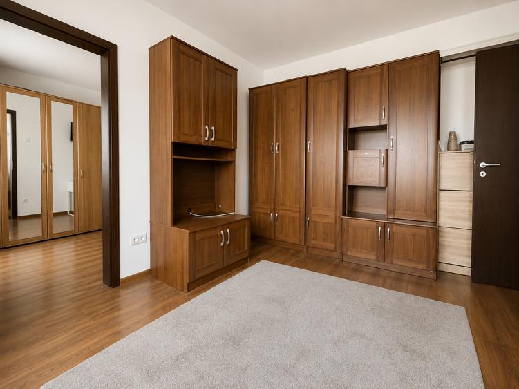 Apartament cu 2 camere în Girocului