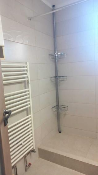 Inchiriez apartment pe perioada untold - 15