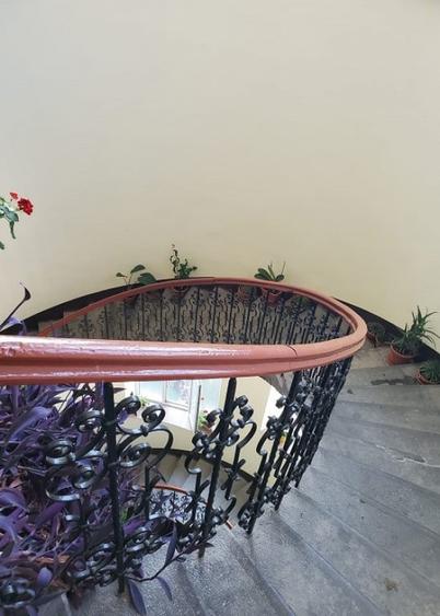 Apartament cu 3 camere semidecomandat în Ultracentral