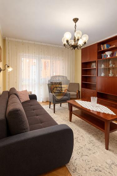 Apartament cu 3 camere decomandat în Faleza Nord