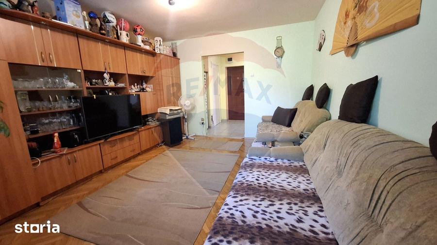 Apartament cu 3 camere în Tudor