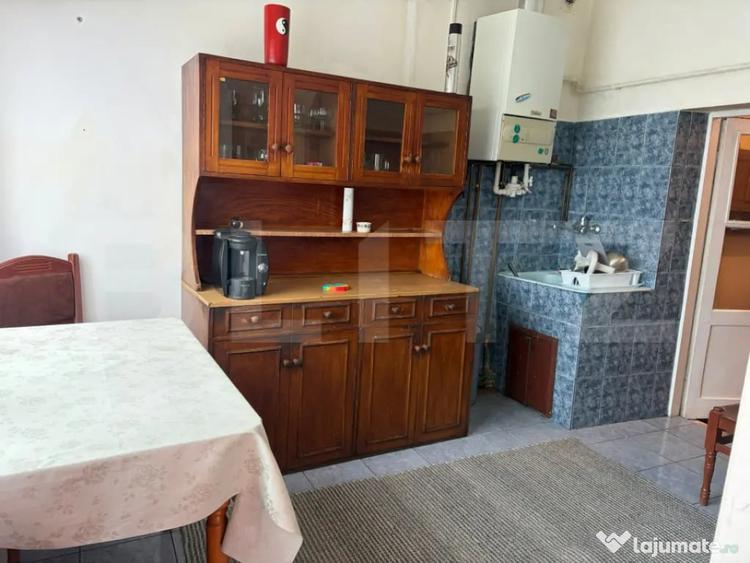 Casă cu 3 camere cu Teren 1762 Mp în Nazna