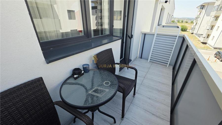 Apartament cu 2 camere decomandat, mobilat în Florești