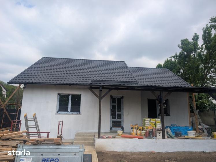 Casă cu 3 camere cu Teren 350 Mp în Hemeiuș