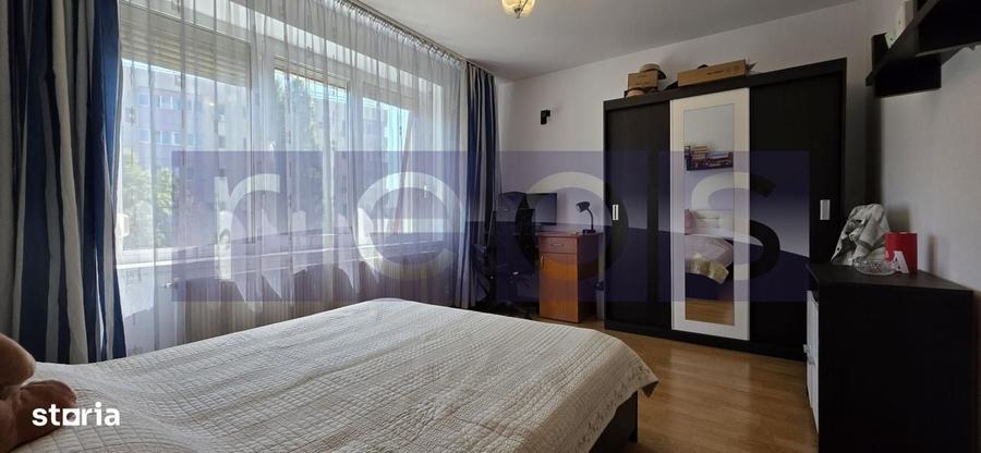 Apartament cu 4 camere decomandat în Dristor