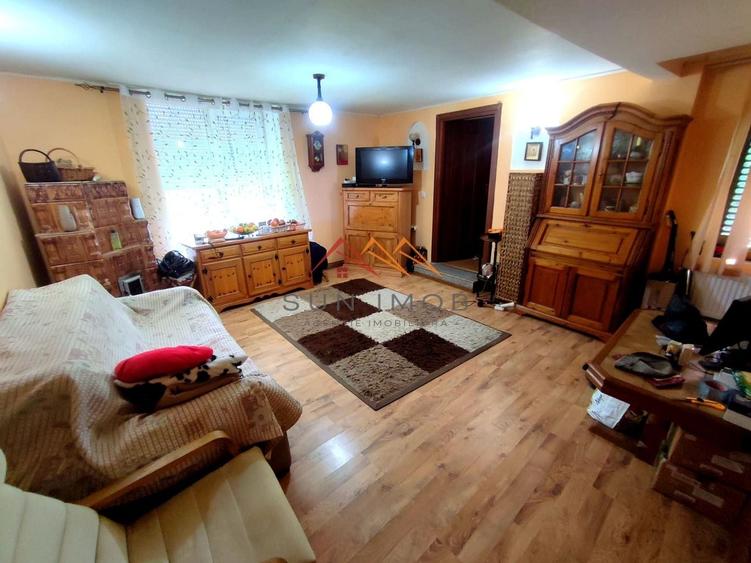 Casă individuală cu 3 camere cu Canalizare în Poiana Câmpina