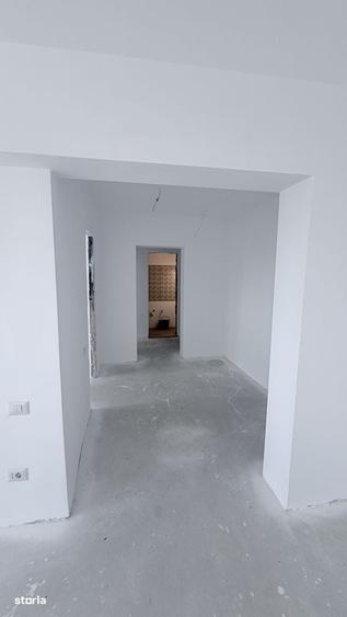 Apartament cu 3 camere în Crângași