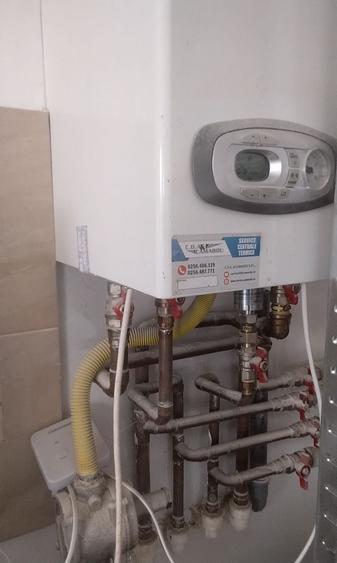 Casă cu 4 camere în Exterior Vest