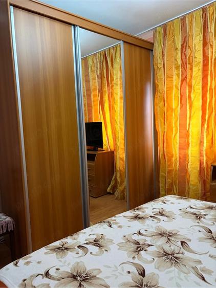 Apartament cu 2 camere decomandat în Debarcader